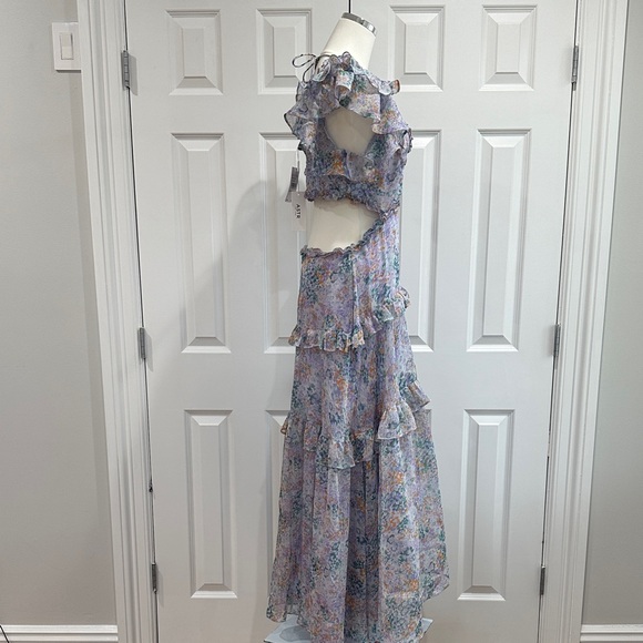 NWT Astr The Label Lilac Floral Cutout Chiffon Maxi Wedding Guest Dress Size XL - Picture 8 of 14
